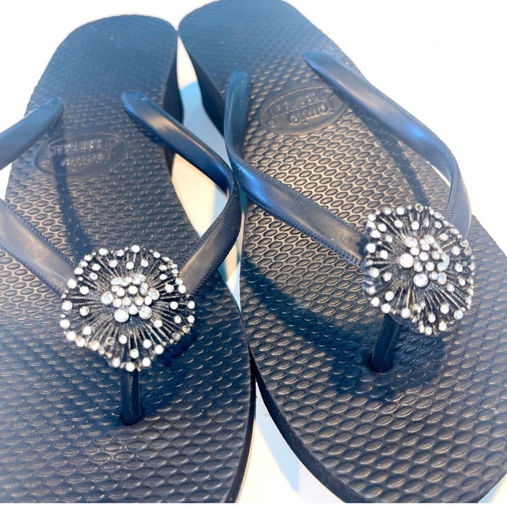 Elegant Black Sandals with Beaded Accent